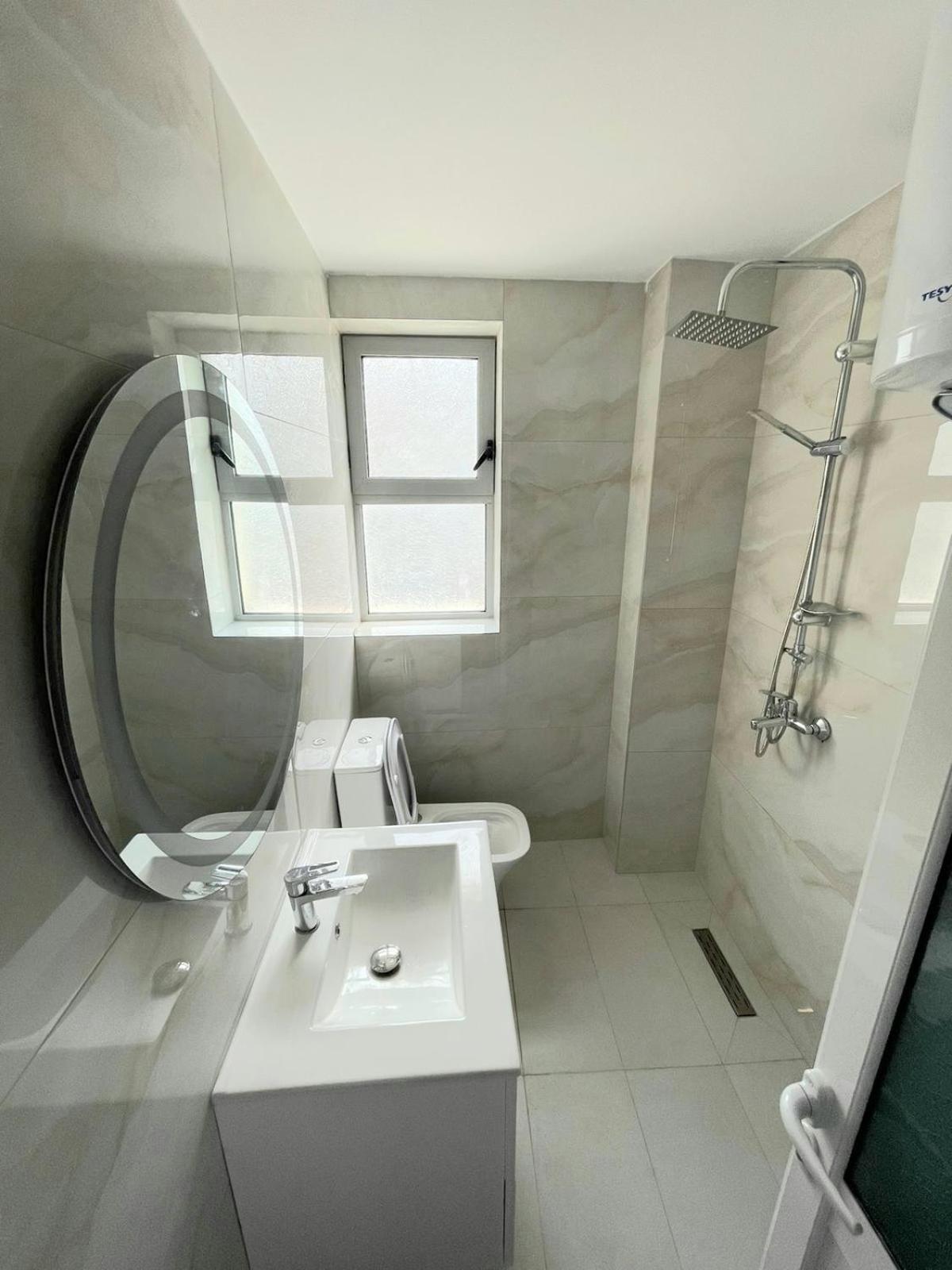 Vilma Apartment Berat Exterior photo